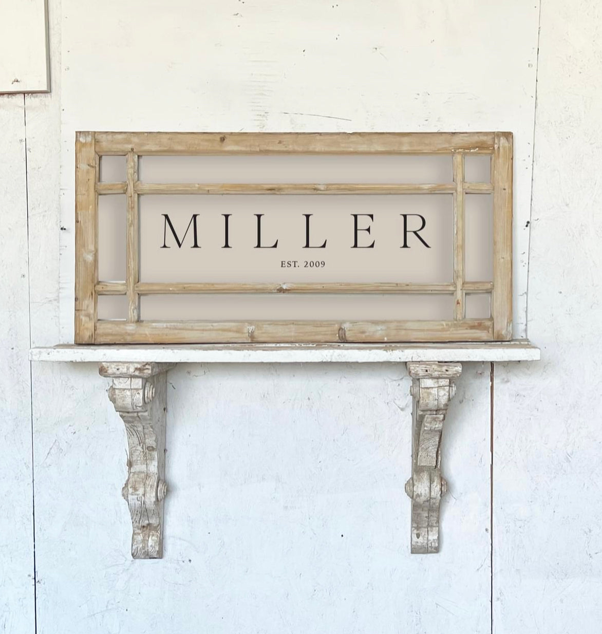 Short & Wide Mullion Reclaimed European Frame - Custom Family Name - 3317